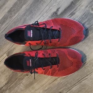 Nike Flyknit Trainer Size 13 Varsity Red